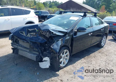 2014 Volvo S60 T5 из США, поврежденный, VIN YV1612FH9E2293032